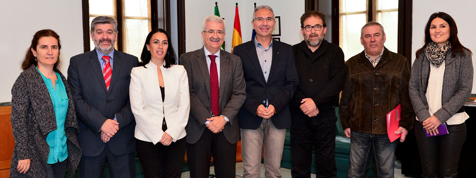 El Colegio de Periodistas traslada a la Junta las inquietudes y retos del sector