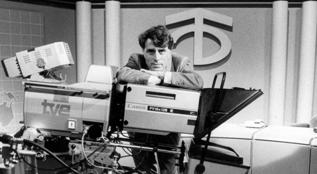 El periodista andaluz Jesús Hermida, Gran Cruz de Alfonso X el Sabio a título póstumo