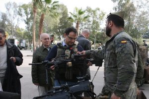 Los periodistas conocen la aportación de la Legión española a la "punta de lanza" de la OTAN
