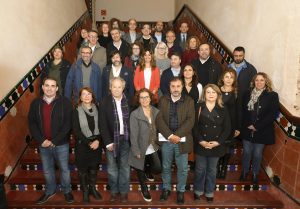 Foto tras la presentación con los representantes de las entidades que ya han respaldado el compromiso