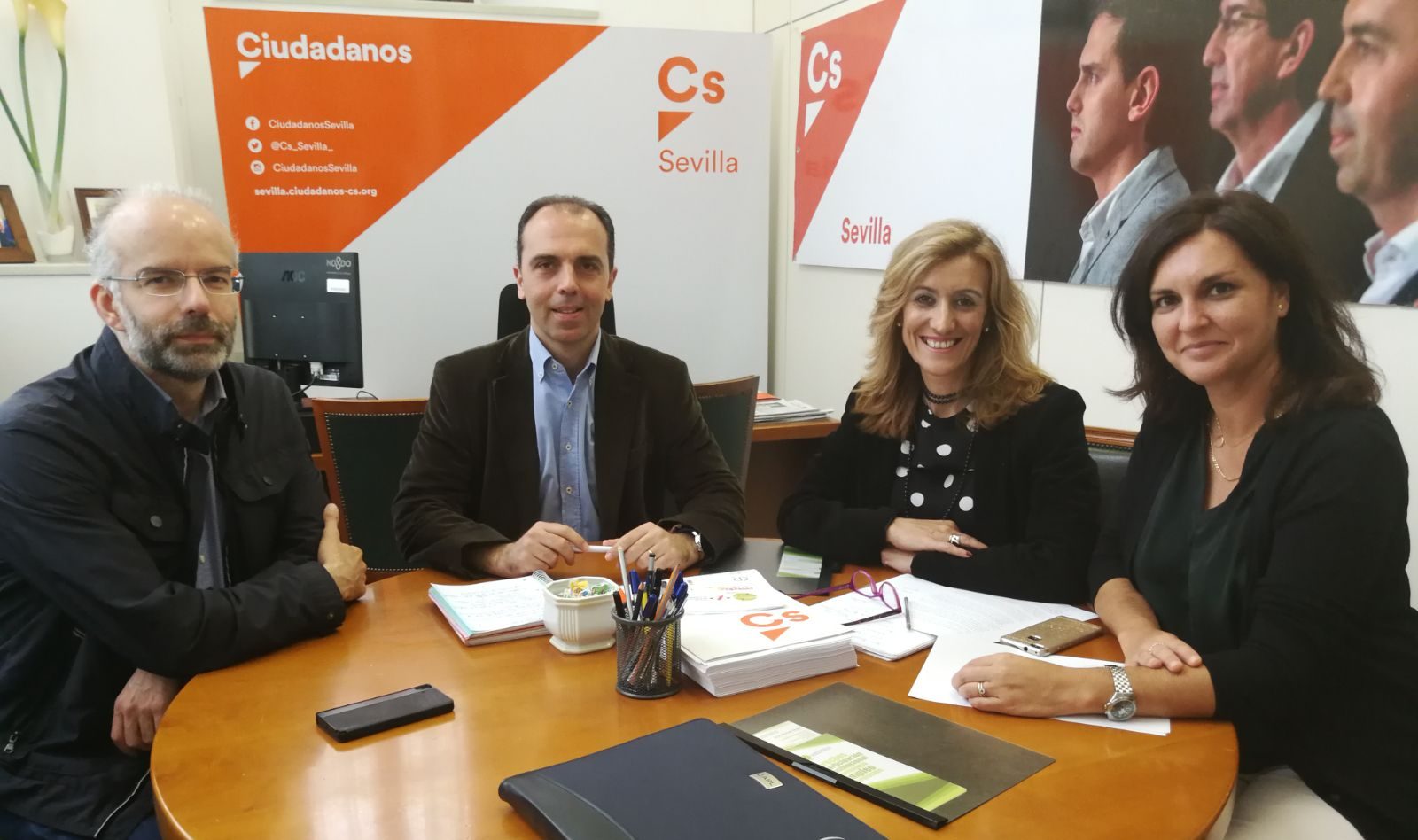 El Colegio traslada a Ciudadanos Sevilla la situación del sector y las demandas de la corporación