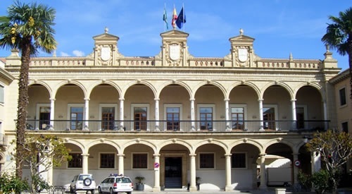 CPPA y AP-APAL rechazan las intenciones del Ayuntamiento de Guadix de desmantelar su servicio de comunicación institucional profesionalizado