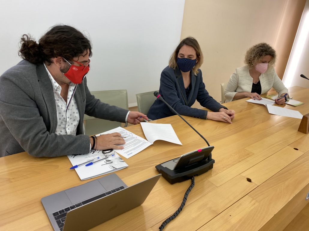 Colegio de Periodistas y APC firman el decálogo para mejorar la información sobre el Cambio Climático