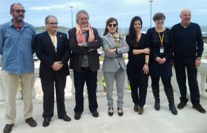 Nueva directiva de la FAPE, con María José Pacheco y e Inmaculada Ramos, segunda y tercera por la derecha.