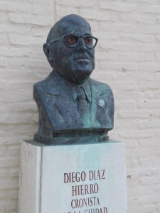 CASA DIEGO DIAZ HIERRO DIEGO DIAZ HIERRO